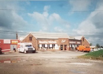 GreeneScene of the Past: Davis Giant Market