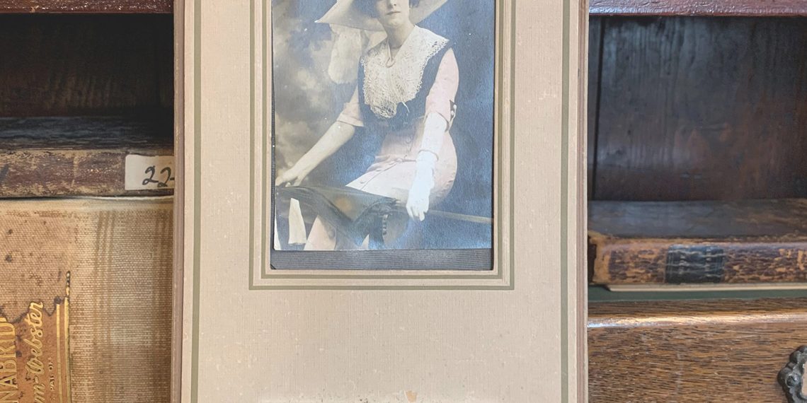 Greene Artifacts: 1912 Calendar