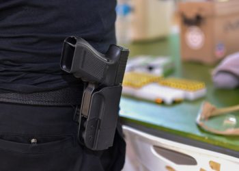 Make Ready: Open Vs. Concealed Carry