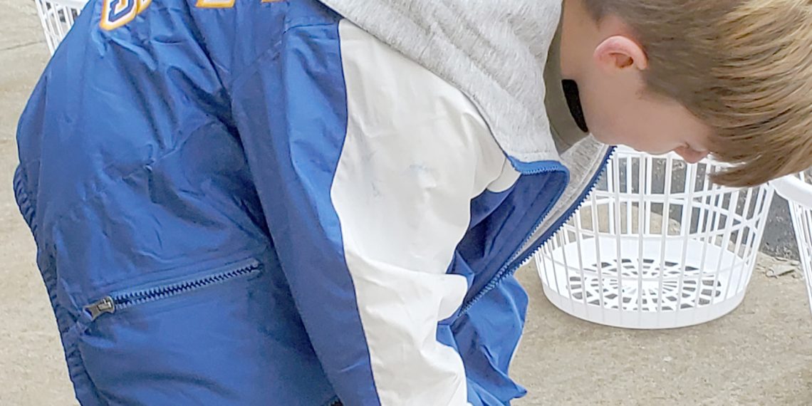 Cool at School: Thanksgiving Food Baskets at West Greene