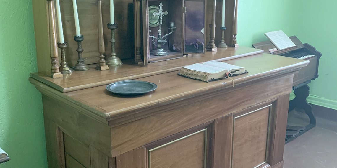 Greene Artifacts: Chapel History